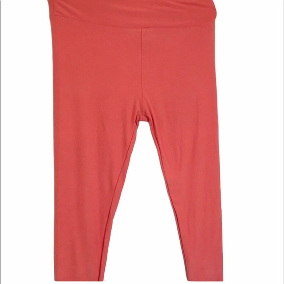 LuLaRoe Pants - 🛍3/$25🛍 Lularoe Tall and Curvy Pink Leggings